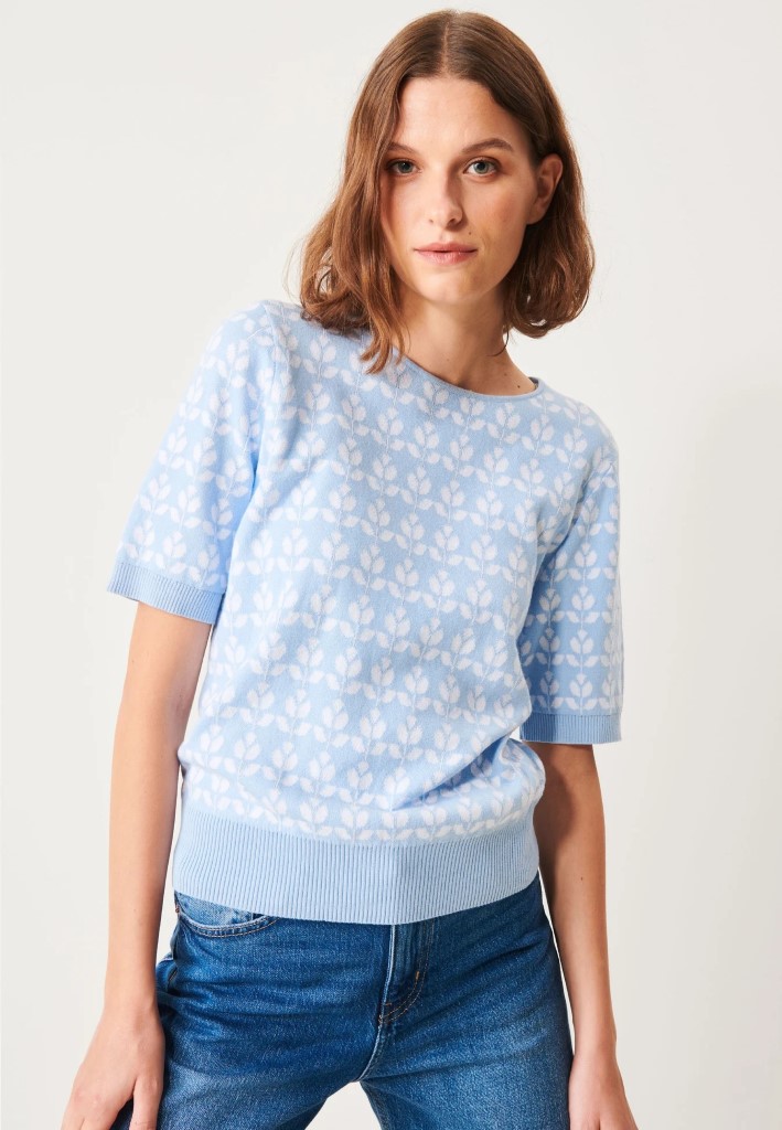 Lyseblå Bess topp med korte ermer