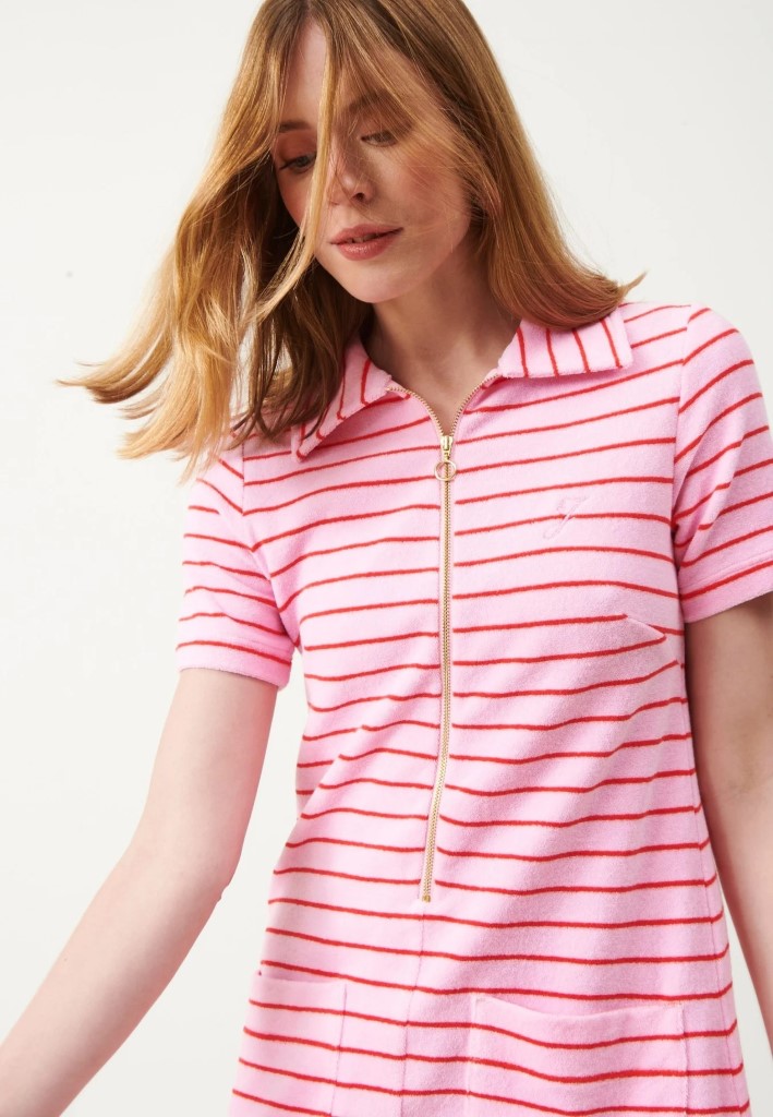 Rosa og rødstripete Lovisa frottèkjole