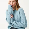 Luca jakke med kabelstrikk i 100% ull med store knapper - Thumbnail Image 2